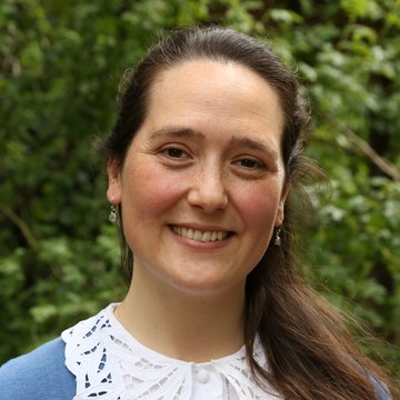 Begoña Tellechea Velez